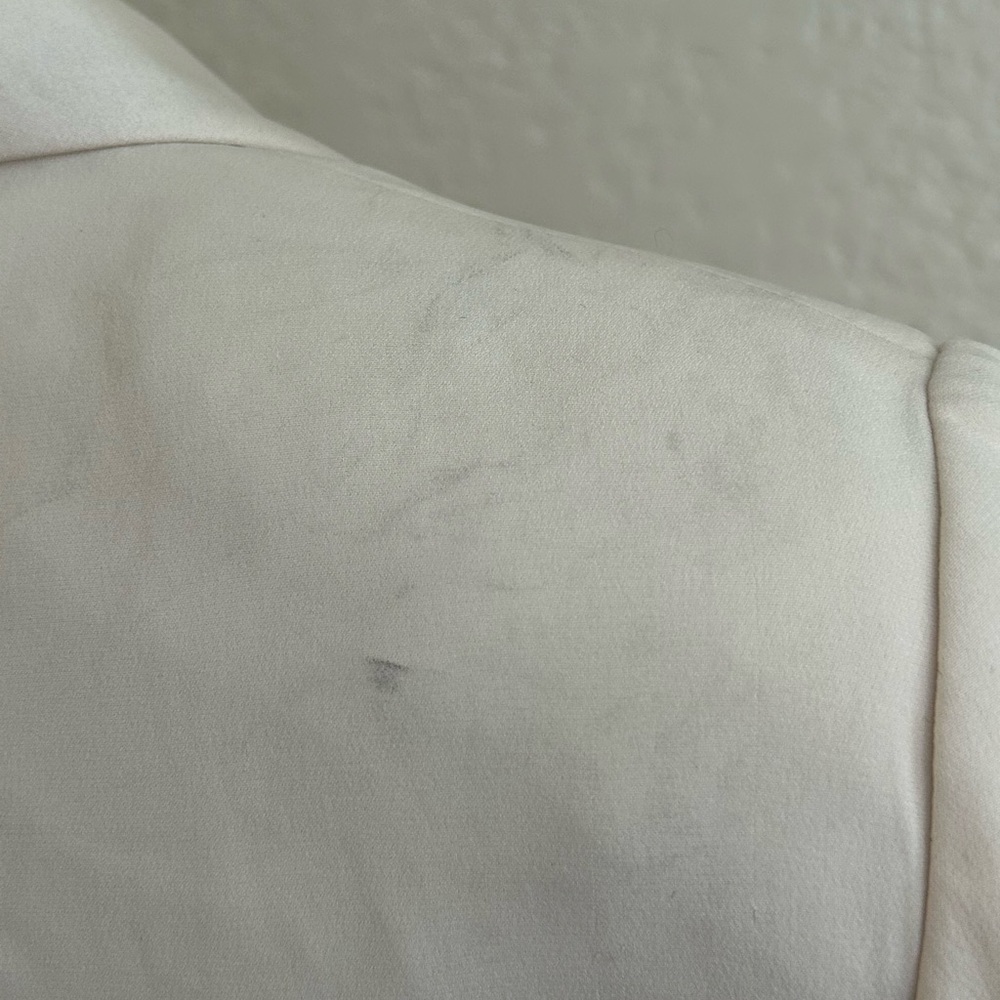 Ralph Lauren purple label Ivory Satin silk Jacket Sz 6 as is (stains ). Italy - Picture 6 of 12